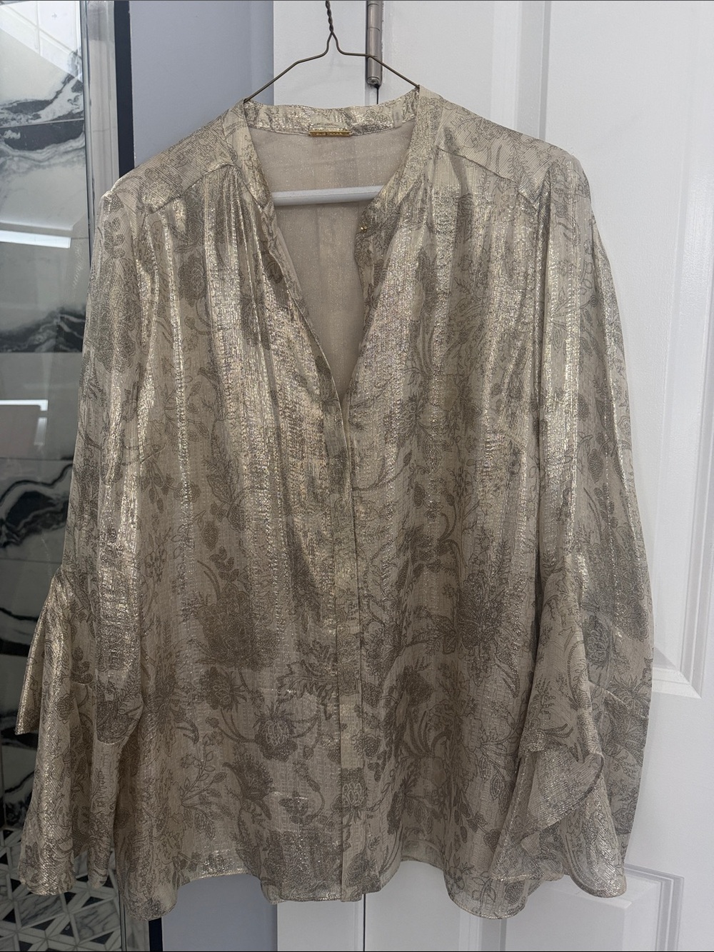 Elie Tahari Metallic Gold Floral V-Neck Blouse